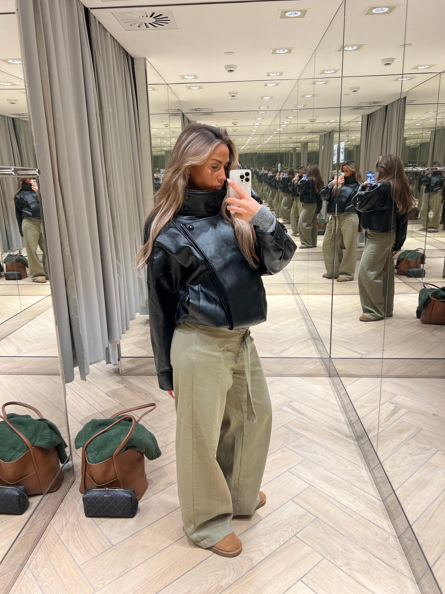 Linea Pu High Neck Jacket - Black