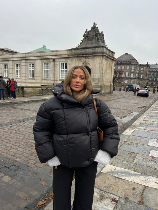Ellinor Puffer Jacket - Black
